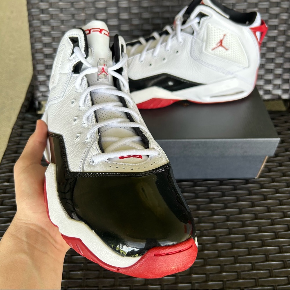 JORDAN B'LOYAL WHITE RED BLACK Size 13 - Picture 2 of 5